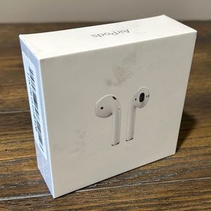 Apple AirPods New in Pkg